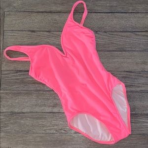 One piece bathing suit